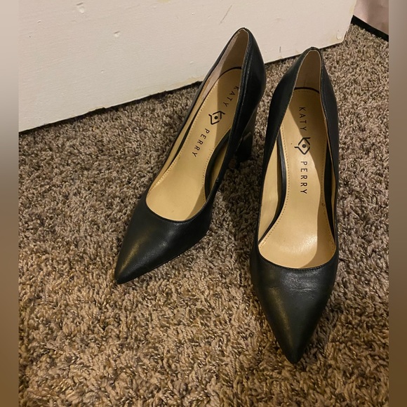 Katy Perry black leather heels - Picture 2 of 5